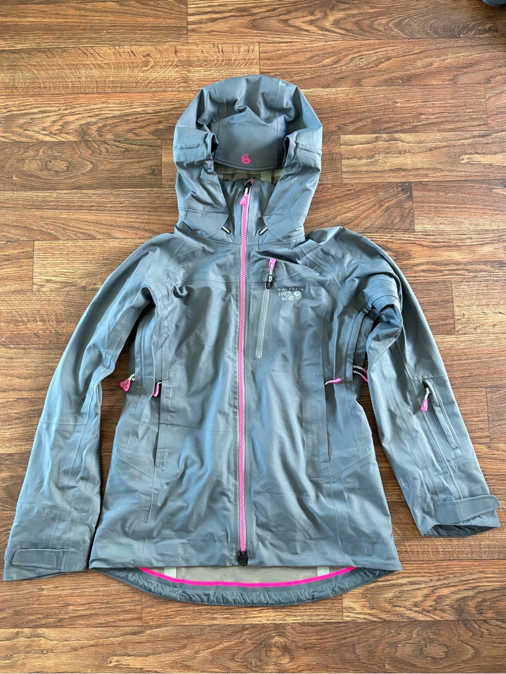 Mountain Hardwear Dry.Q Elite Ski Jacket Small RECCO